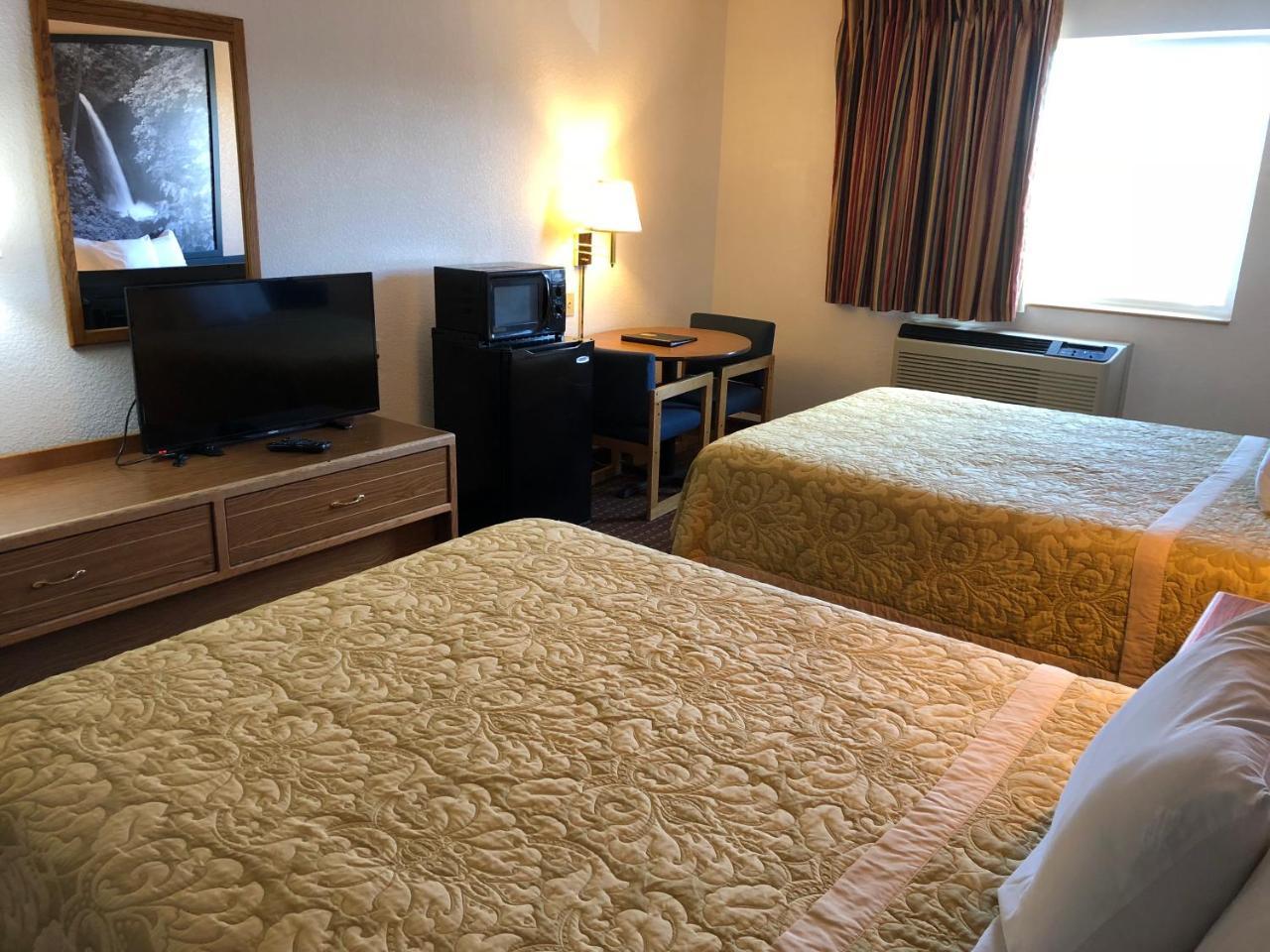 Super 8 By Wyndham The Dalles Or Eksteriør bilde