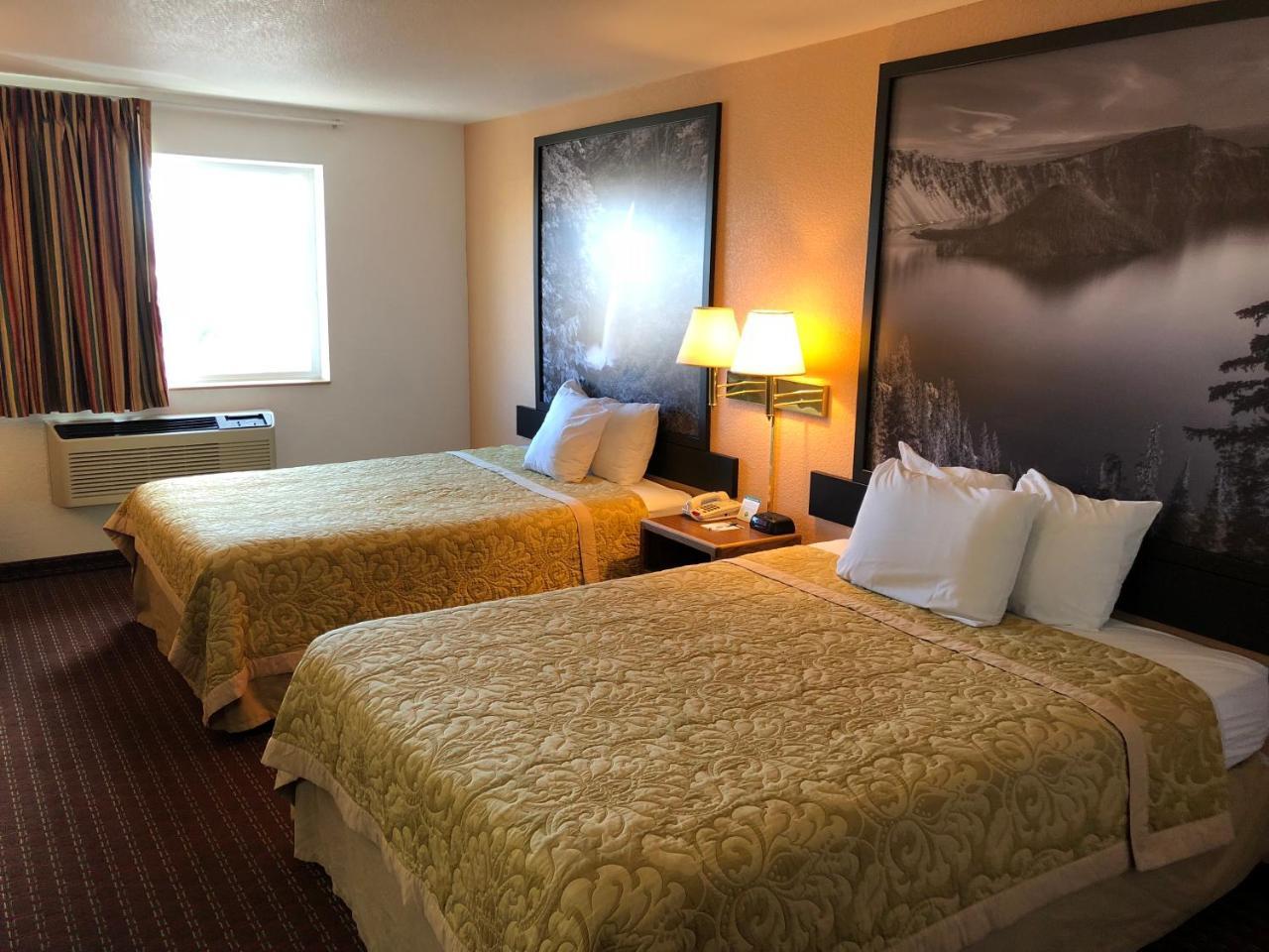 Super 8 By Wyndham The Dalles Or Eksteriør bilde