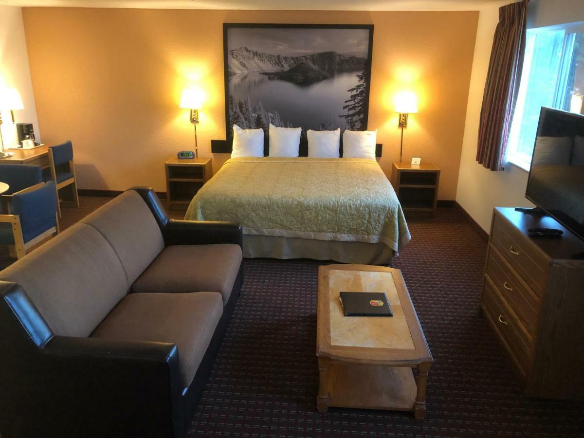 Super 8 By Wyndham The Dalles Or Eksteriør bilde