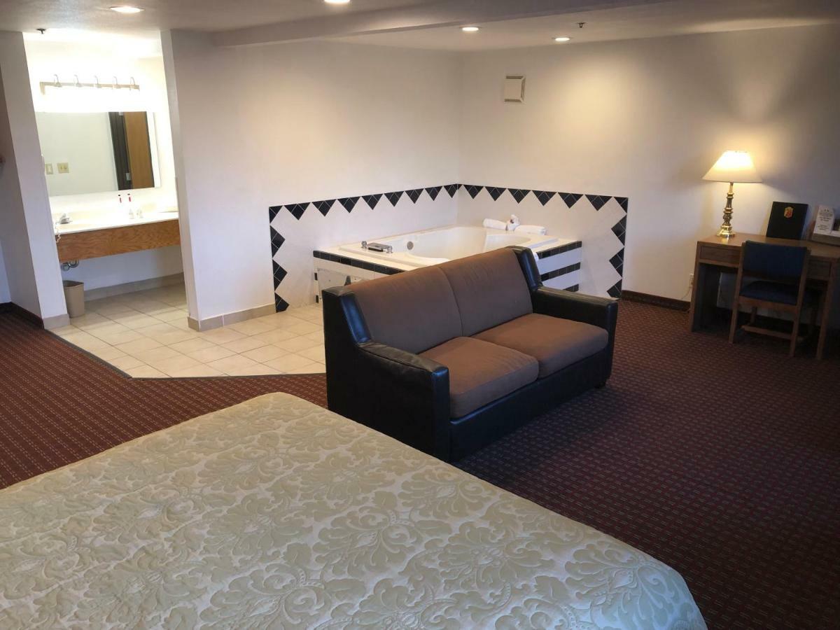 Super 8 By Wyndham The Dalles Or Eksteriør bilde